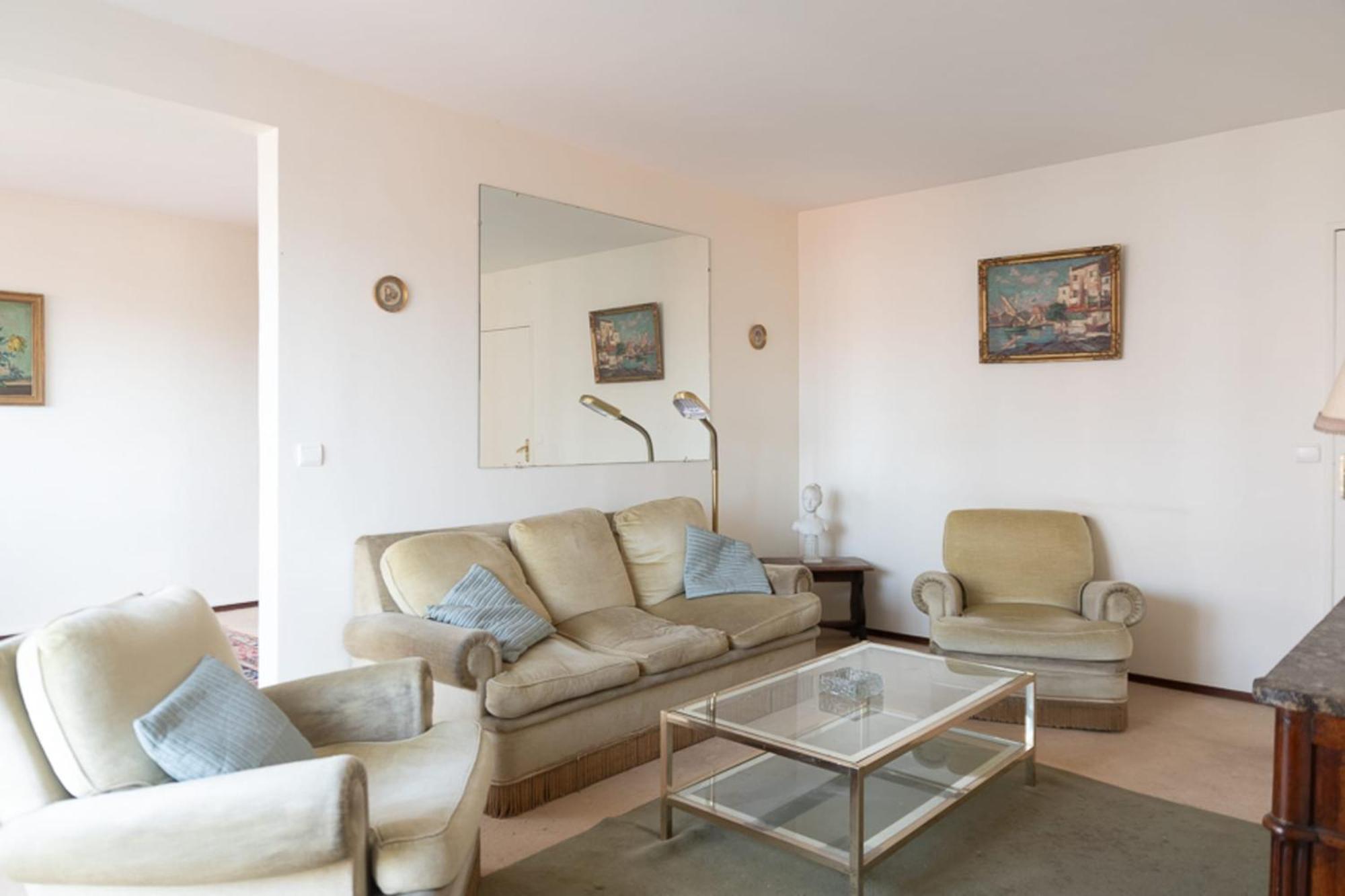Апартаменты Lovely 66 M 2 Steps From The City Center Булонь-Бийанкур Экстерьер фото